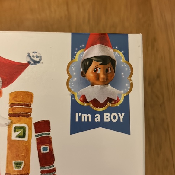 NEW elf on the shelf boy with outfit - Picture 6 of 6
